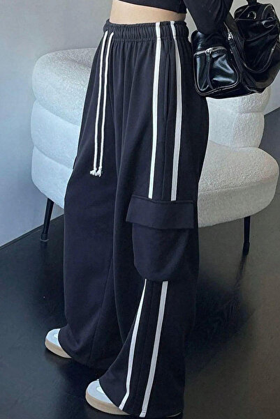 İlayda Toprak Jogg Sokak Stili Siyah Kargo Cep Şerit Detaylı Streetwear Eşofm...