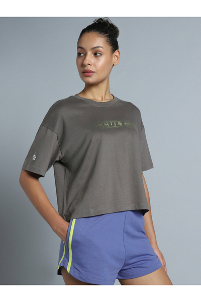 Cult By Styli تيشيرت قصير رمادي اللون للنساء