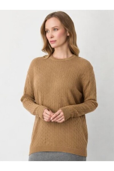 Mutlu Ertan O-Neck Patterned Knit Blouse