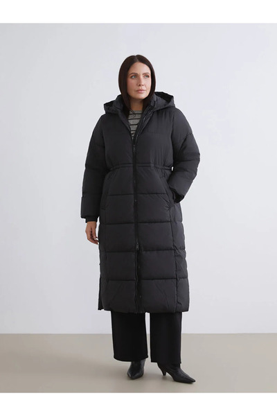 LC Waikiki Hooded Women's Puffer Coat