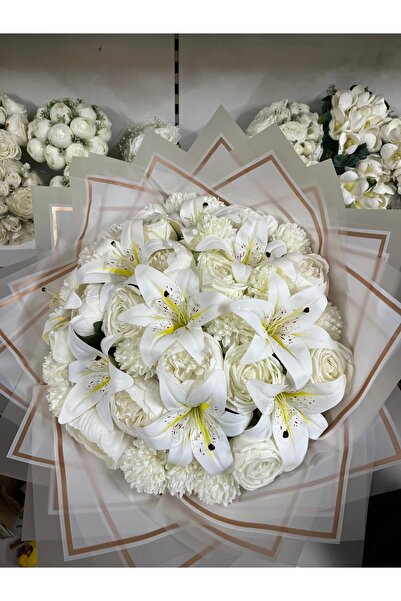 UMAY FLOWERS İsteme çiçeği Saf Zarafet Beyaz Lilyum & beyaz Gül Buketi