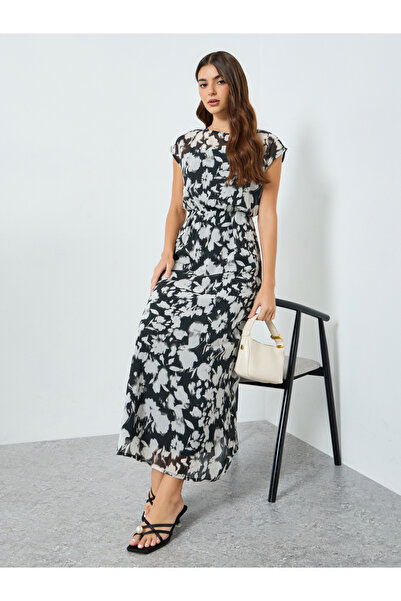 Styli Women Black Floral Sleeveless A-Line Maxi Dress