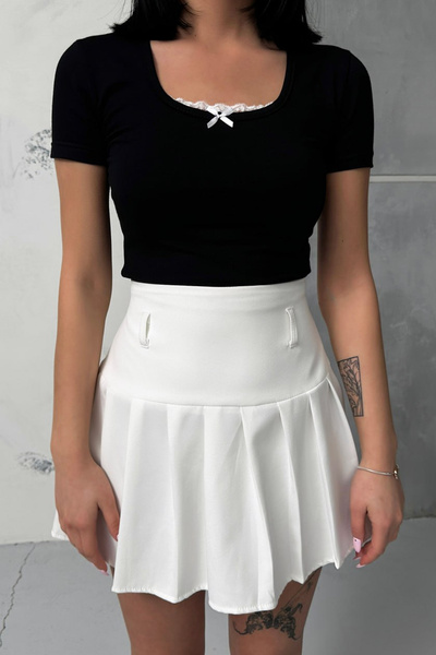 Genel Markalar Lovens  Kawaii Kare Yaka Dantel Detay Crop Bluz