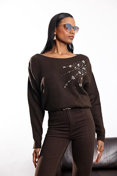 5in1Canpolat Brown Stone Embroidered Boat Neck Knitwear 251189
