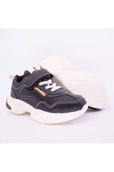 Apawwa SportyBlack Shoes