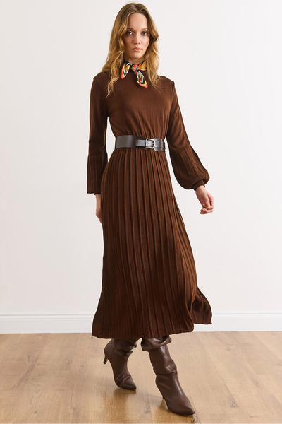 Olalook Women's Brown Sleeve Detailed Skirt Pleated Maxi Knitwear Dress Elb-1...