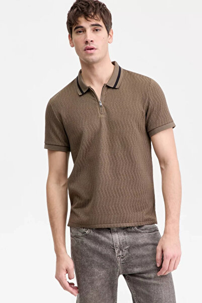 Guess Short Sleeve Morales Knit Zippered Polo Collar Men's Khaki Polo T-Shirt...