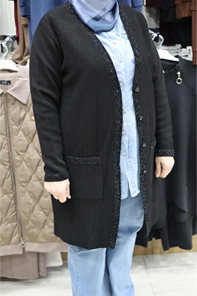 Gaye DÜĞMELİ KOL YAKA KENARLARI SİMLİ HIRKA