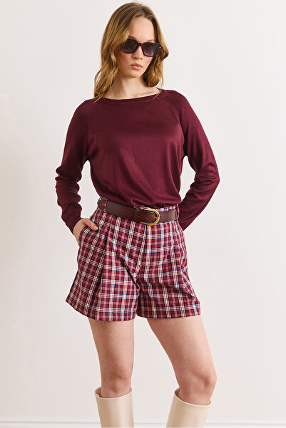 Olalook Women's Burgundy Button Detailed Plaid Shorts Shrt-19000083