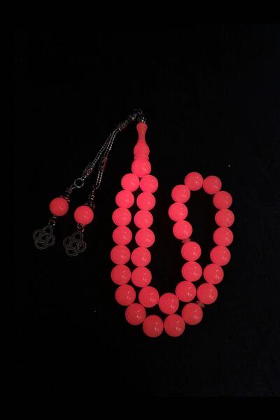 EHİNOS Love Knot Tasseled 10mm Sphere Cut Red Cat's Eye Rosary