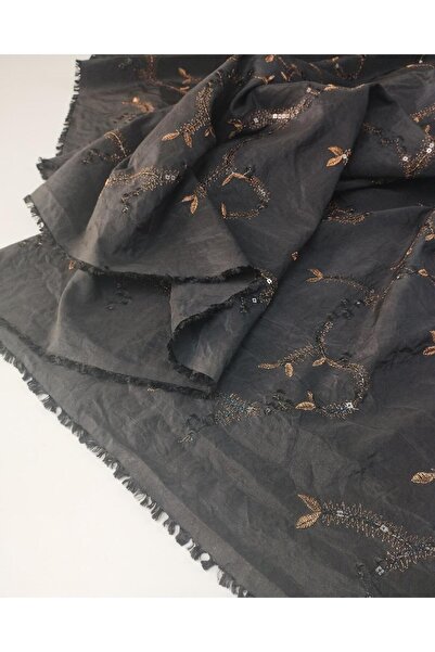 Kumaş Parça Taffeta cu broderie bronz pe culoare neagră Lățime: 140