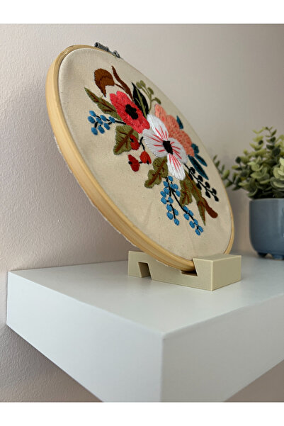 Gonulella Embroidery Hoop Display Stand