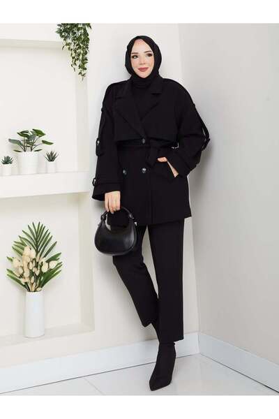 MODA Short Coat with a Collar