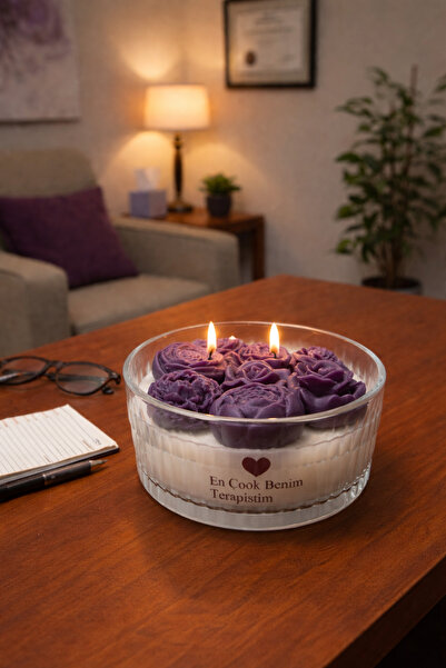 TALKING DREAMS Simatelier Mor Çiçekli Cam Kasede Mesajlı Dekoratif Soya Mum