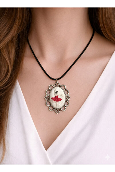 EL YAPIMI قلادة مطرزة بتصميم أصيل - تصميم أصيل