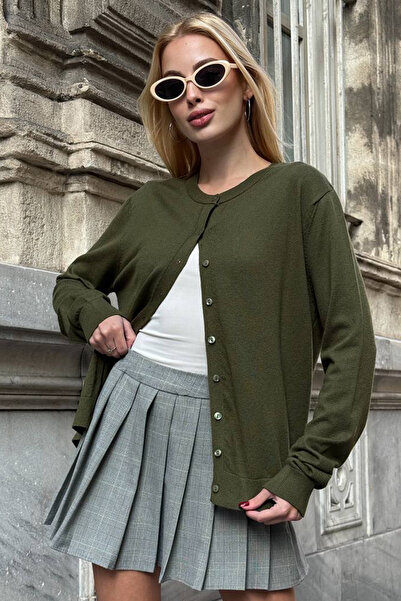 bacc Women's Khaki Crew Neck Buttoned Knitwear Cardigan Bchzck-251267