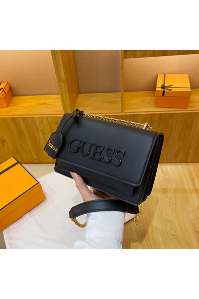 Guesser حقيبة تسوق GU ESS Minimalism ذات غطاء قلاب