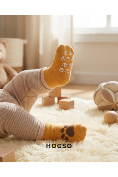hogso 5-Piece Tiny Traces Non-Slip B Printed Towel Socks