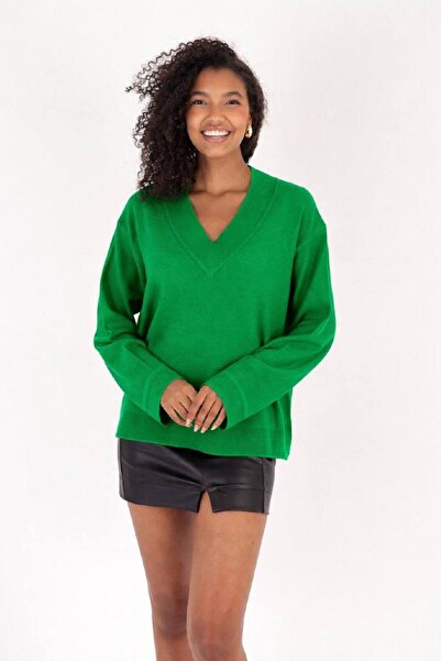 Miss Poem سترة تريكو خضراء برقبة على شكل حرف V للسيدات