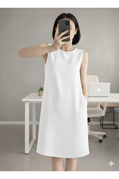 AVC SIFIR KOL KIRMIZI ELBİSE