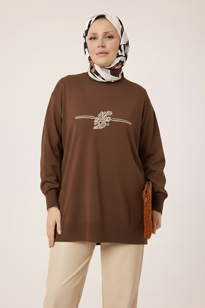 Suede Style 44210 - Stylish Comfortable Mercerized Embroidery Detailed Women'...