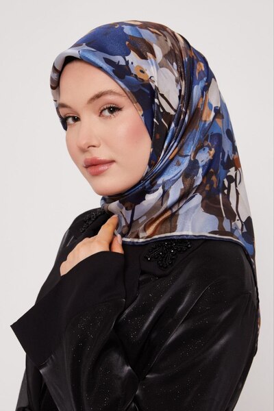 Levidor Batik Shadow Flower Pattern Sparkling Crystal Scarf