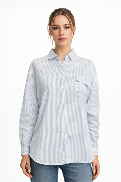 Nuevo Γυναικείο ανοιχτό μπλε ριγέ πουκάμισο oversize με λεπτομέρεια στην τσέπ...