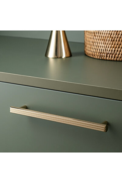 System 9468 Klasik Düz Çizgili Kulp Altın Renk 640 mm (iki delik arası mesafe)