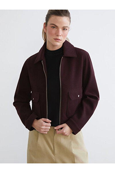 LC Waikiki سترة نسائية بياقة قميص من قماش الكشمير بلون البرقوق