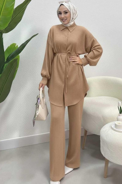 Tesettür Diyarı Women's Balloon Sleeve Lace Detailed Two-Piece Set - Tan