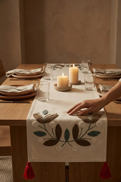 Mokita Home Buldan Handcrafted Floral Branch Patterned Tasseled Runner 40X130...