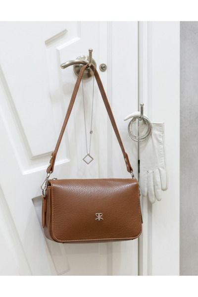 Çanta Trend Polo of Colors Women's Shoulder and Crossbody Bag with Adjustable...