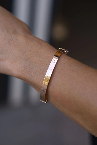 Yenigün Kuyumculuk 14 Ayar Altın Rose Çivi Kelepçe