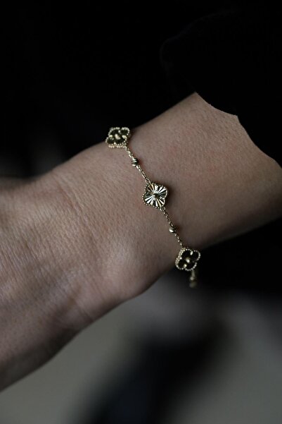 Yenigün Kuyumculuk 14 Ayar Altın Dorika Detaylı Şans Yoncaları Bileklik 3