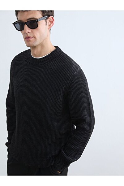 LC Waikiki Southblue Crew Neck Corded Fabric Men's Sweater