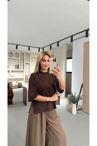 Sezgi Tekin Slit Detail Oversized Brown Tok Modal Basic Tshirt