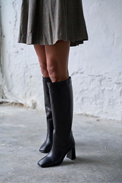 PELİN'İN AYAKKABILARI VELVİA SİYAH DERİ ÇİZME