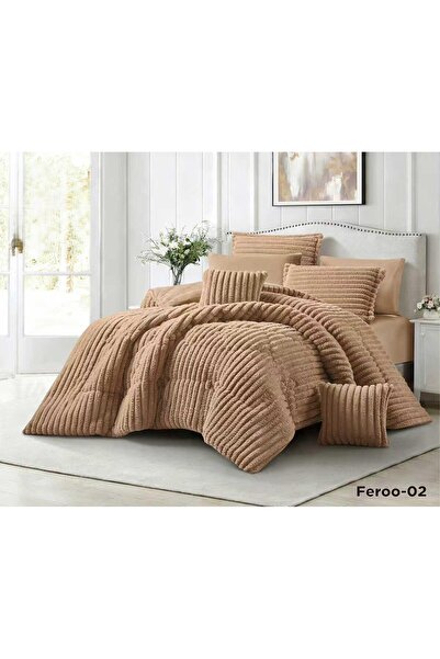 ALMIAAD A luxurious winter bedspread with a soft touch, made from a faux fur ...