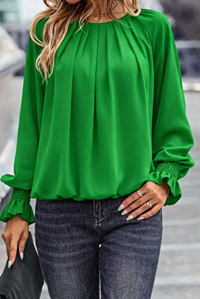 Deafox Light Green Round Neck Pleated Lantern Sleeve Crepe Fabric Blouse