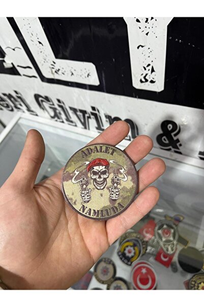 Silyon Askeri Giyim Justice Is Written on the Wall.