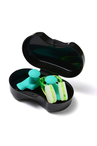 Choice مجموعة سدادات أذن سيليكونية للسباحة باللون الأخضر الفاتح مع مشبك للأنف...