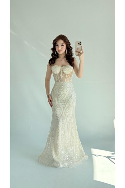 AYŞENUR DİNÇER Valeri Straplez Taşlı Abiye Ekru