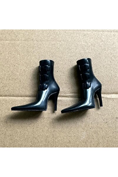 Choice little defectives 6 Original Bras Doll Shoes High Heels Boots Old Stoc...