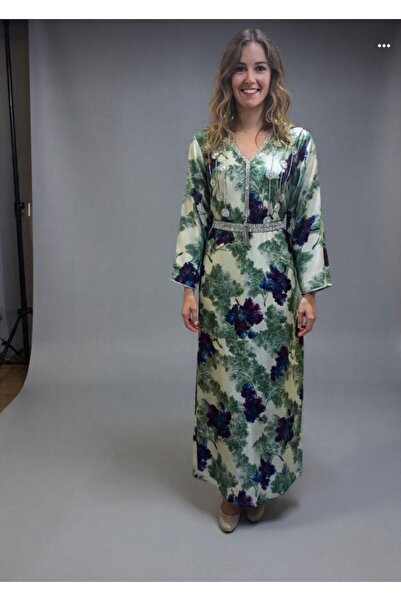 NALA FASHION “Ruqi Al-Zahr” Jalabiya – Oriental elegance with an artistic touch