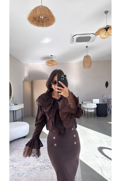 Buket Teke Bluză maro romantică din dantelă cu volane