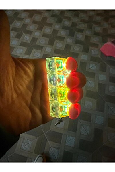 CUFFCUFFTOYS klavye ışıklı kılık kılık 7.5cm anahtarlık