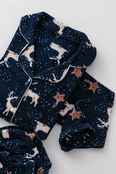lacelove Winter New Year Patterned Women's Shirt Fleece Pajama Set - New Year Pajamas with Deer - Bü