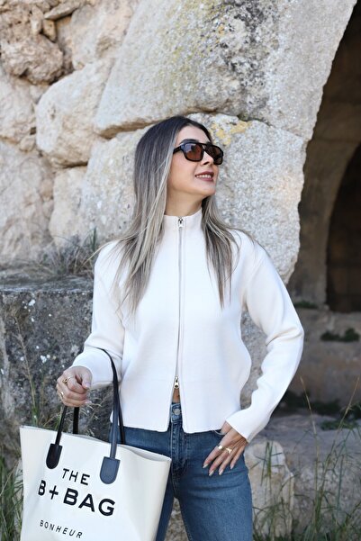 bytugcekaya Ecru standard size zippered cardigan