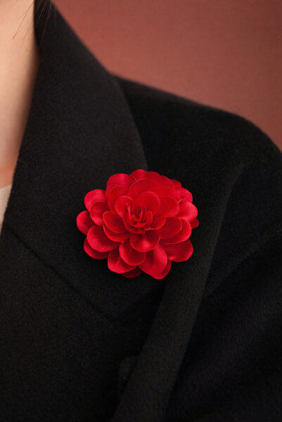 MOORİ Kırmızı Çiçek Broş – Şık Kumaş Gül Yaka İğnesi, Ceket & Fular Aksesuarı