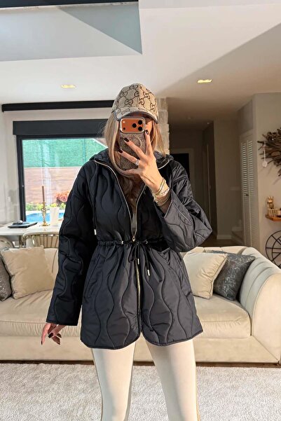 My Loore Women's Black Quilted Hooded Comfortable Fit Belted Jacket & Coat